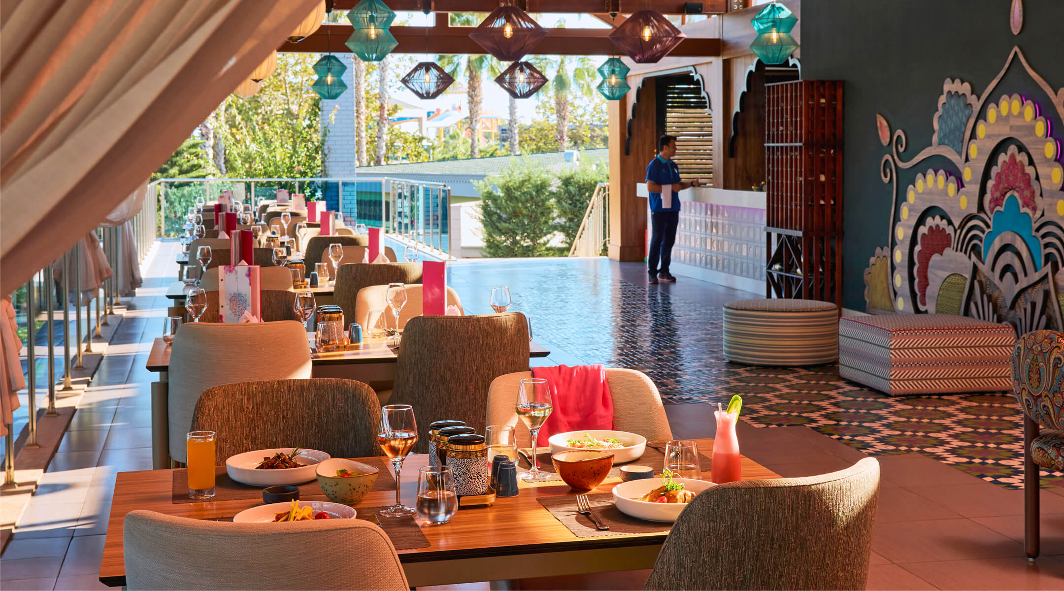 Jacaranda Hotels Green Curry Restaurant Banner