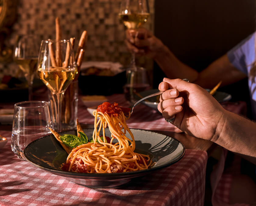 Jacaranda Hotels Gastronomi Trattoria Card