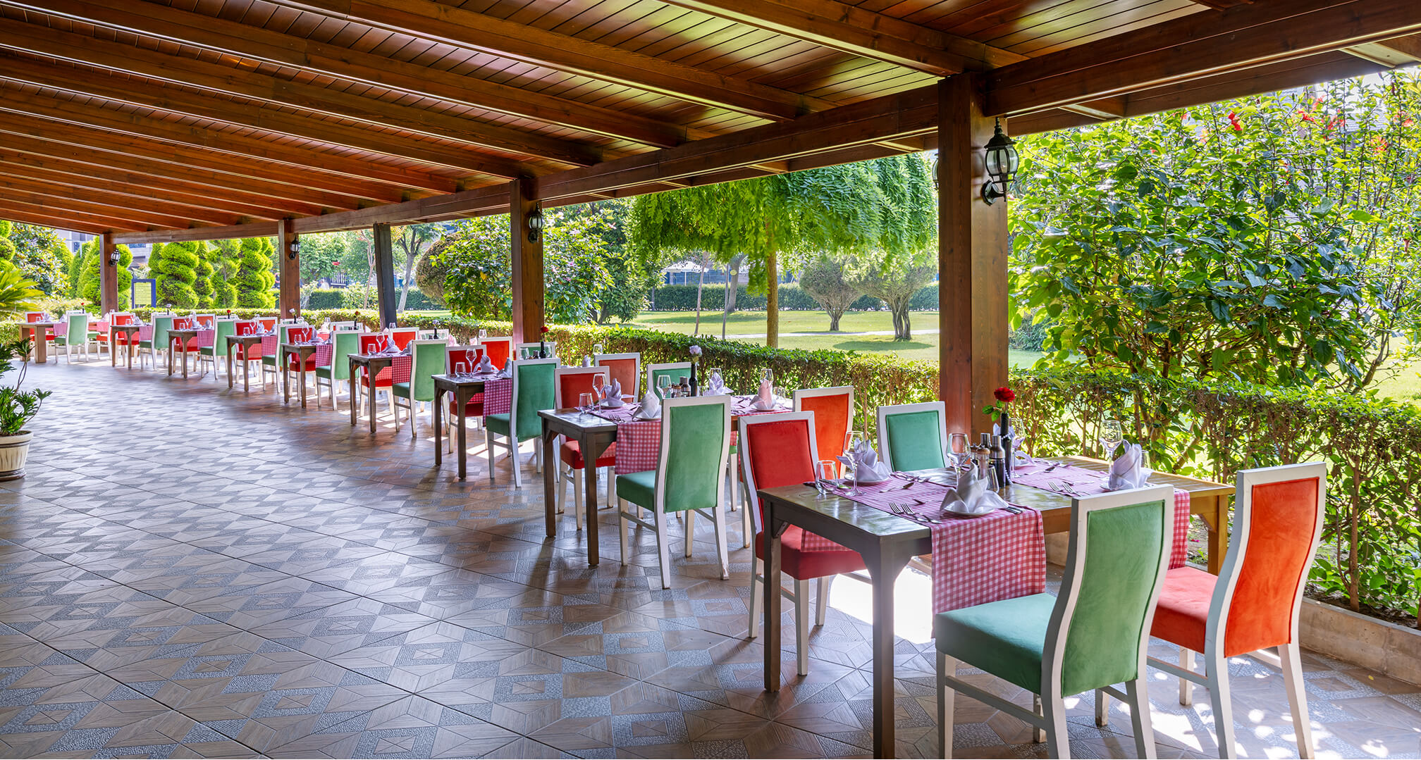 Jacaranda Hotels Gastronomi Trattoria Galeri