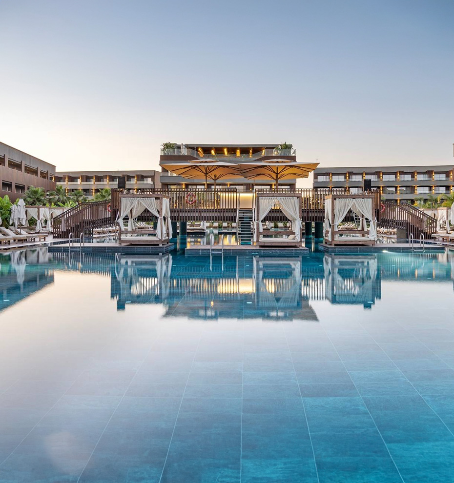 Jacaranda Luxury Kapak D