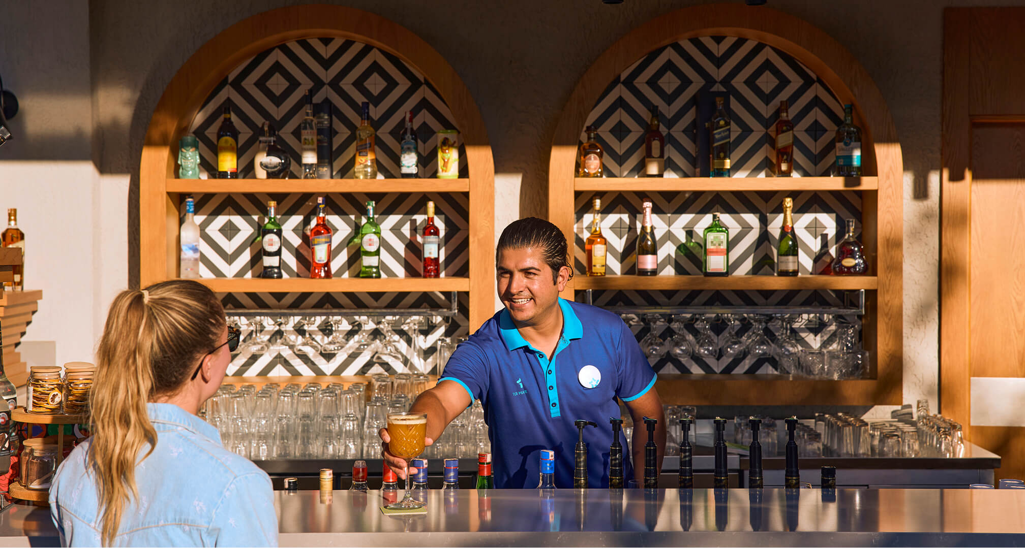 Jacaranda Hotels Mimoza Premium Bar Galeri 1