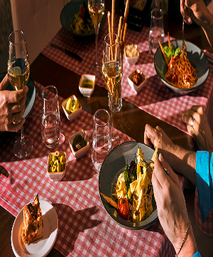 Jacaranda Hotels Gastronomi Trattoria Card M
