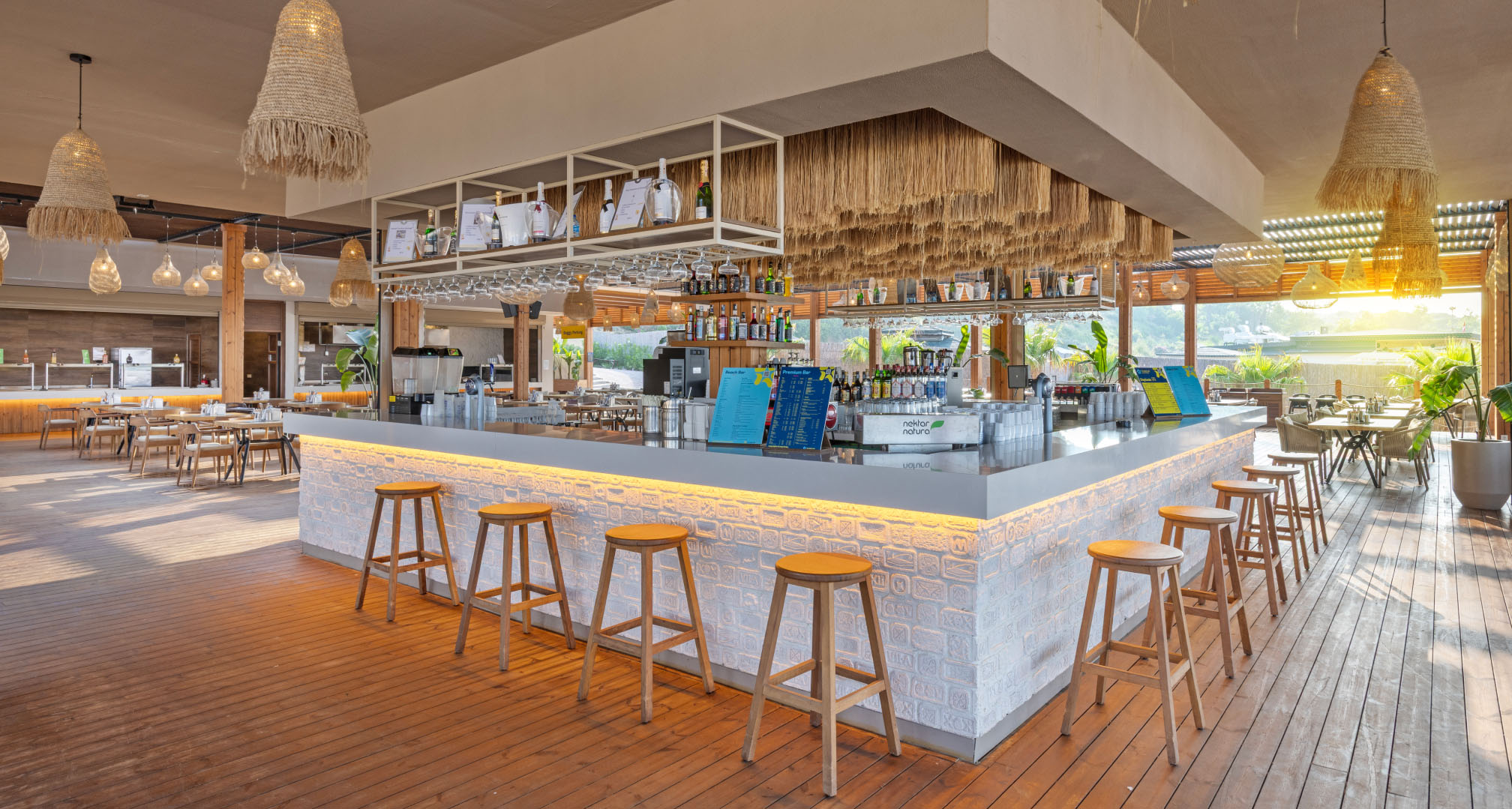 Jacaranda Hotel Gastronami Beach Bar Galeri D